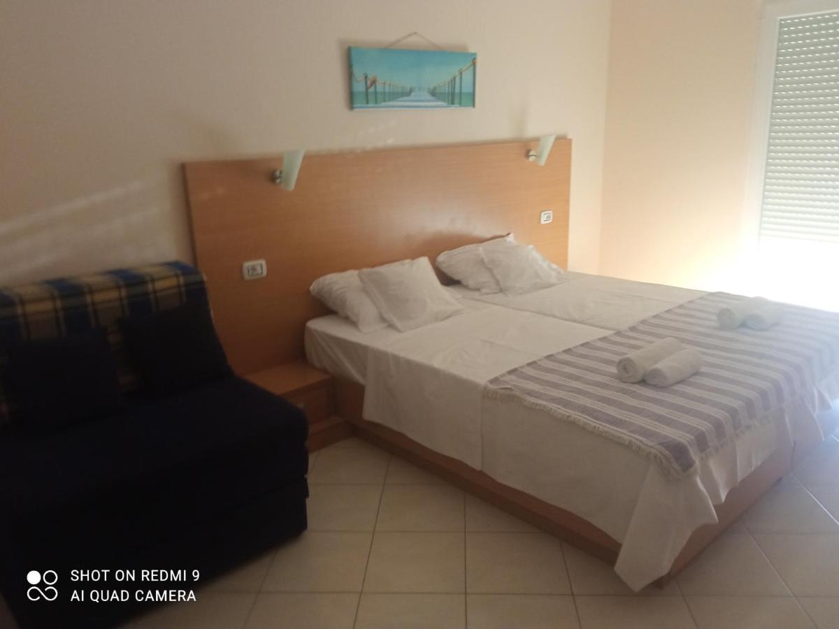 Apartmani Lux Sea Utjeha Exterior photo