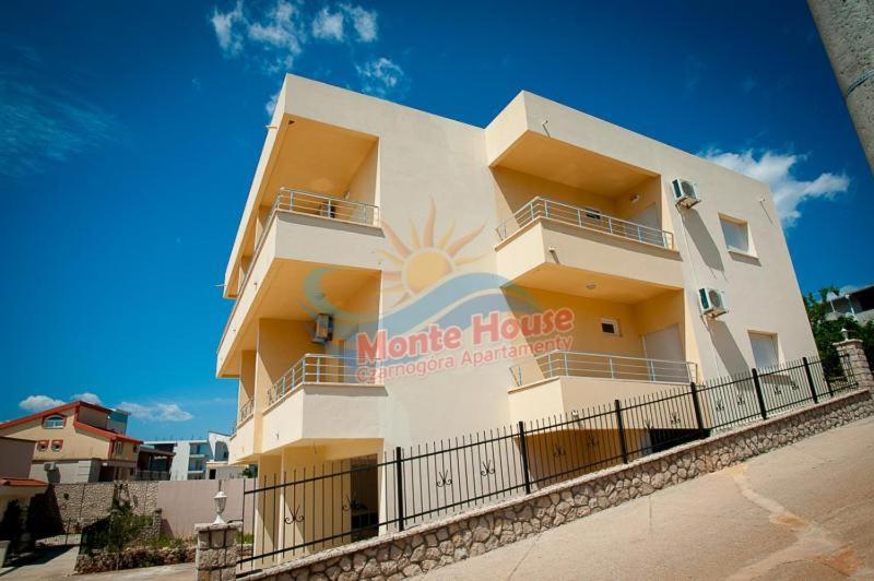 Apartmani Lux Sea Utjeha Exterior photo